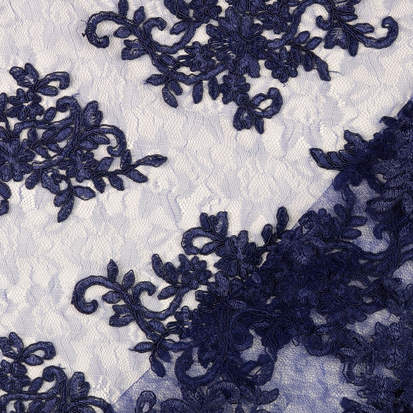 Spitze Tüllstickerei creme