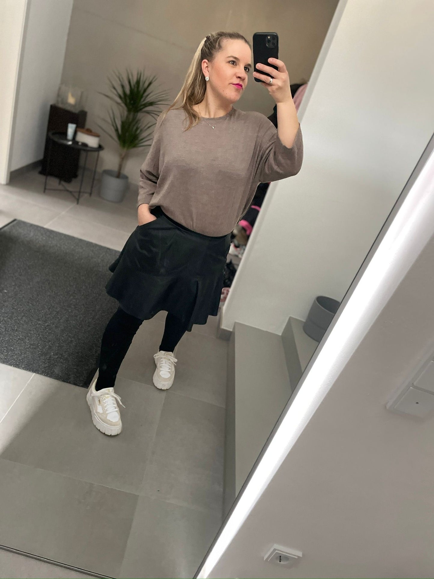 Merinostrick fein uni schwarz