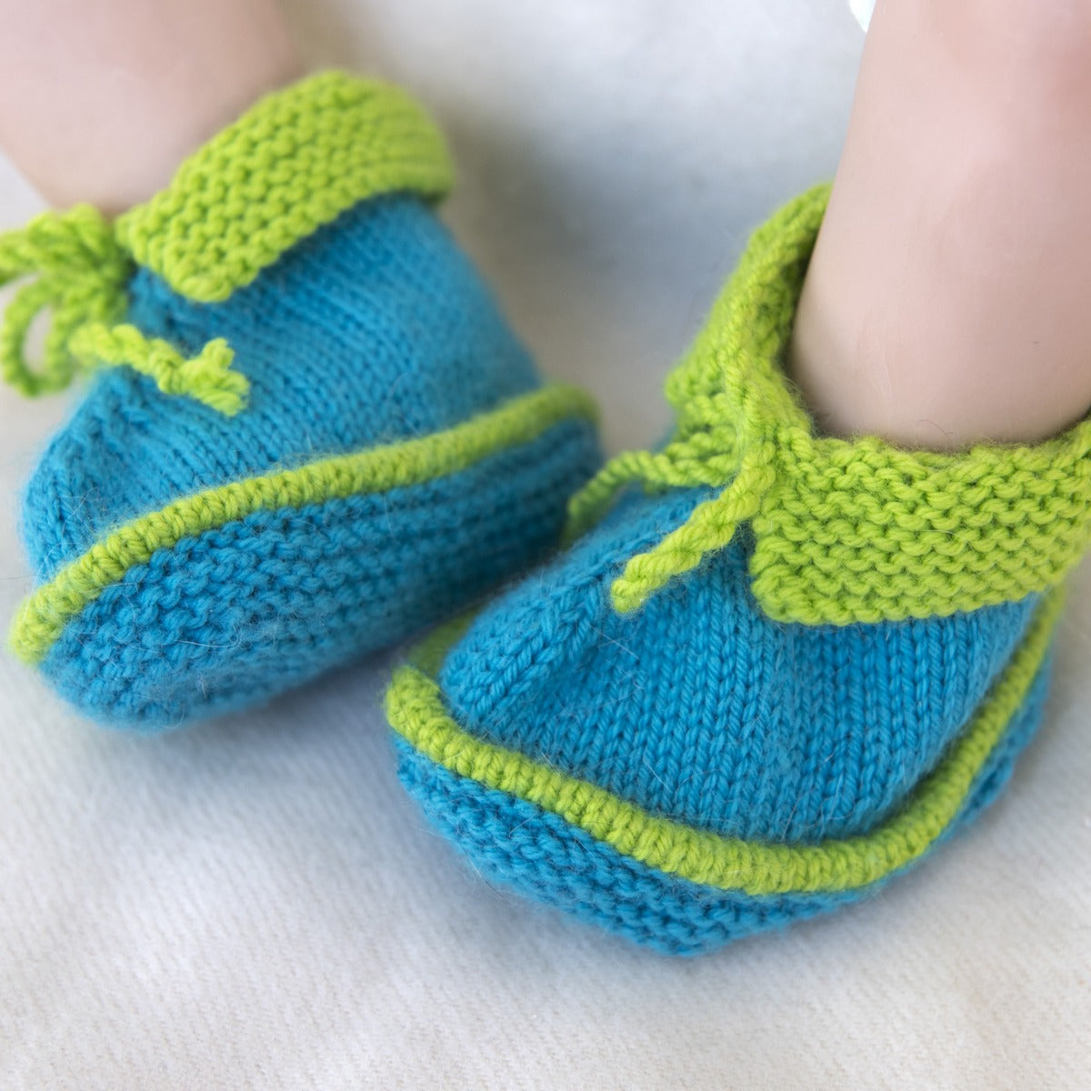 Babyschühchen mit Biese