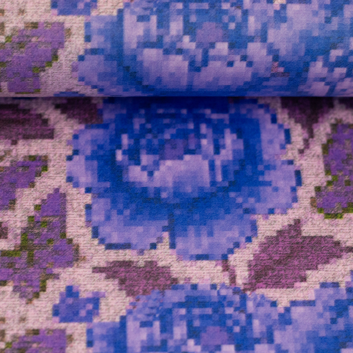 Swafing Pixelart Samt – flieder/blau