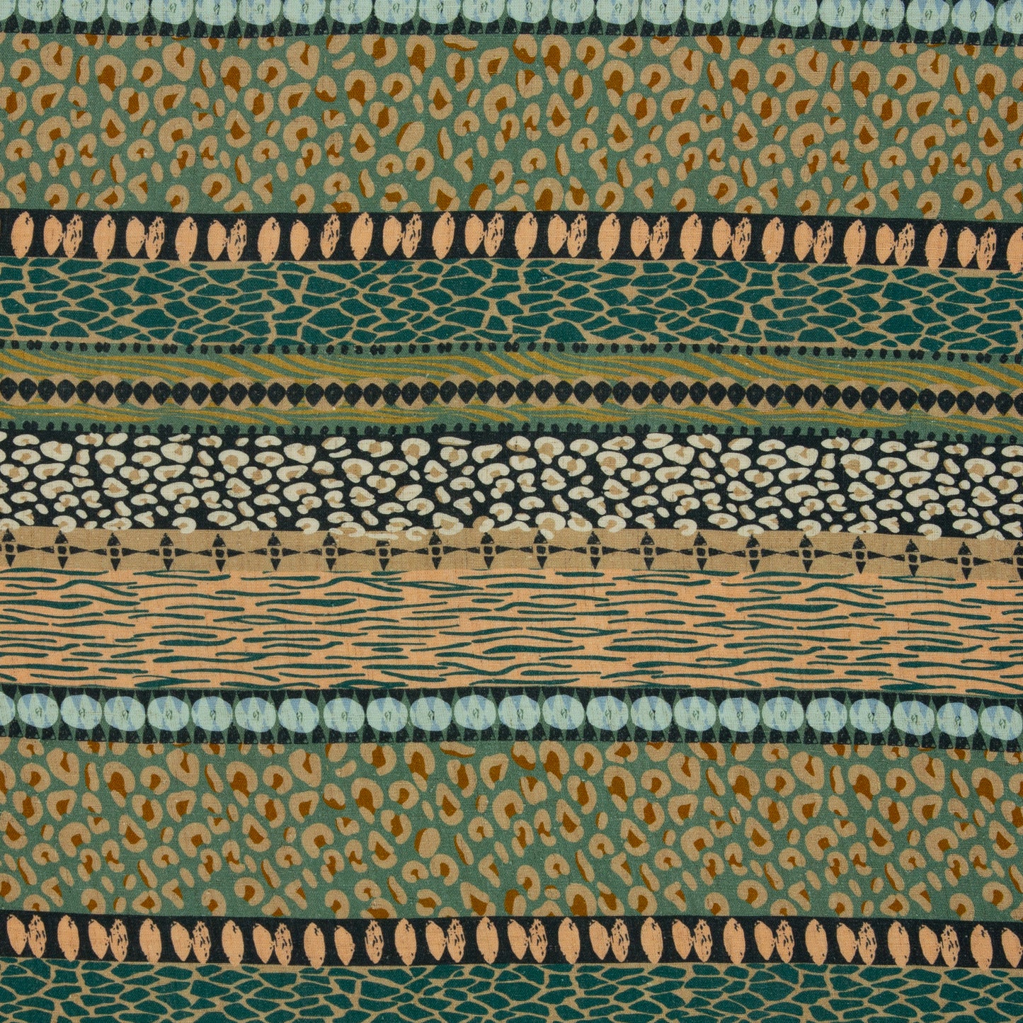 Wild Stripes by Bienvenido 136cm