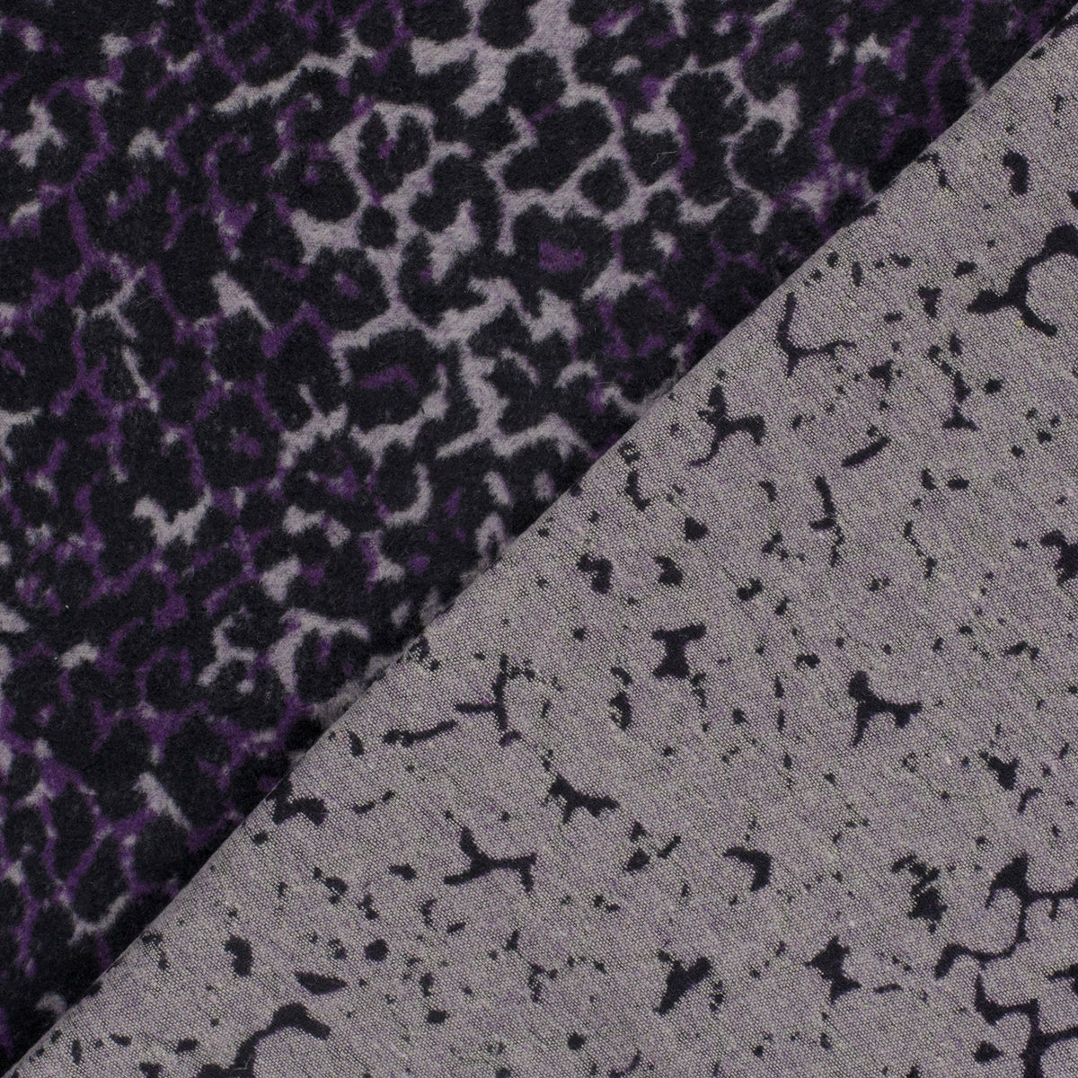 Jacquard Leoparden – Aubergine