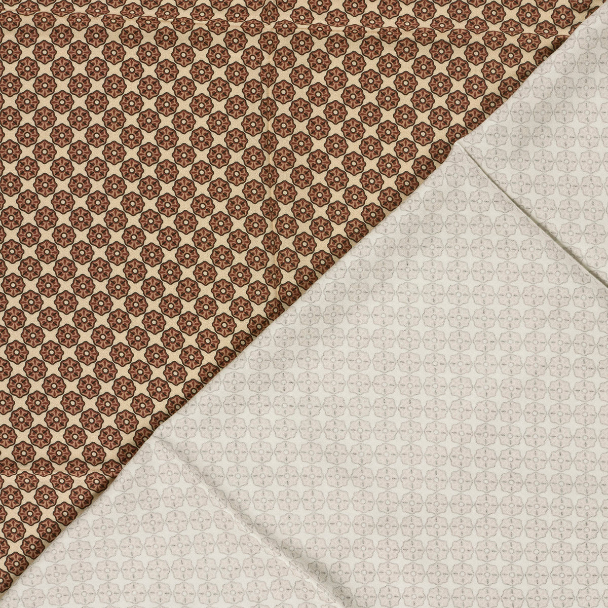 Viskosesatin Abstrakt – Braun