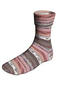 LANG901.0545 – Lang Yarns – gestricktes Muster