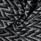 Angerauter Jacquard-Strickstoff Chevron – Schwarz